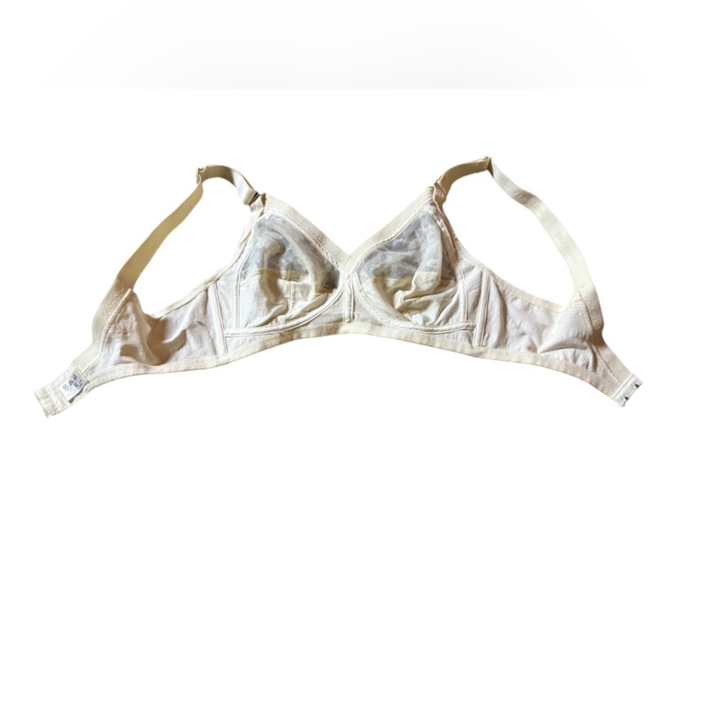 Vintage cream bra, 25” band - Picture 7 of 10